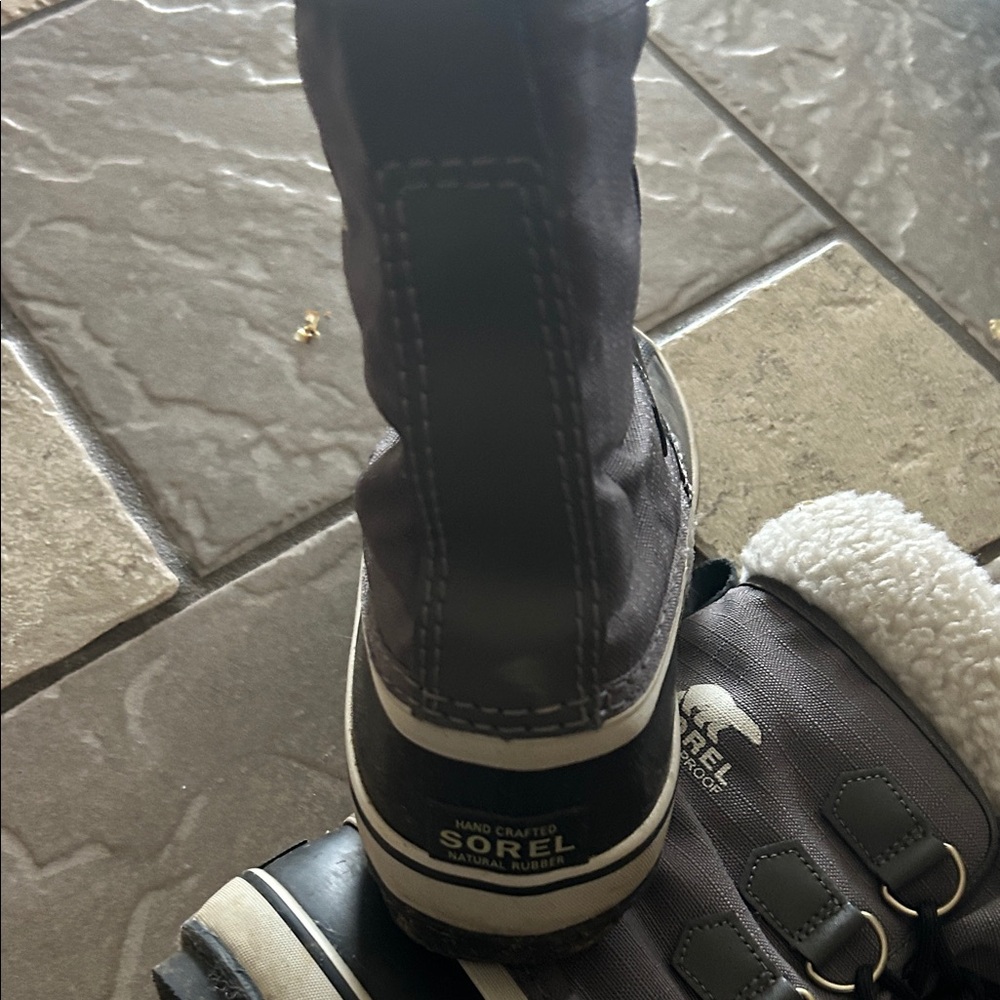 Sorel waterproof winter Boots with Fur Trim women’s 8.5 - Picture 5 of 12